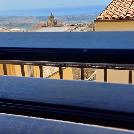 Alloggio Della Posta Vecchia Agrigento Luaran gambar